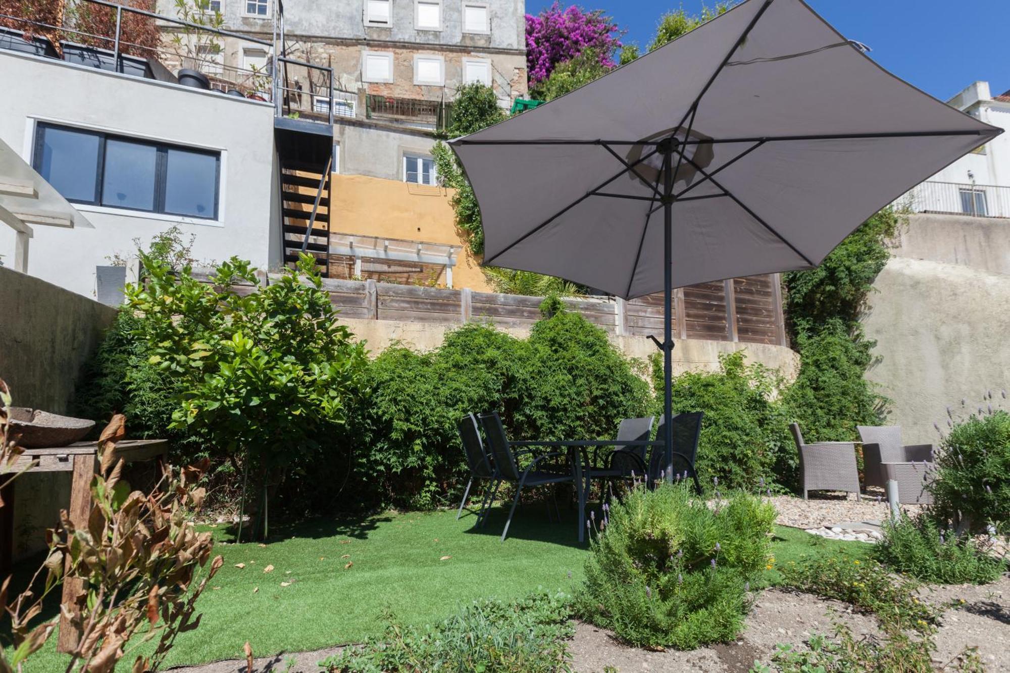 Apartament Flh Castle Duplex With Terrace Lizbona Zewnętrze zdjęcie